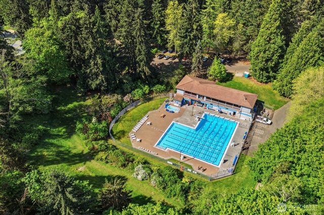21225 96th Avenue W, Edmonds, WA 98020
