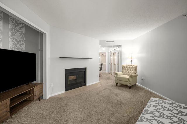 14501 Atrium Way 225, Minnetonka, MN 55345