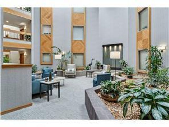 14501 Atrium Way 225, Minnetonka, MN 55345