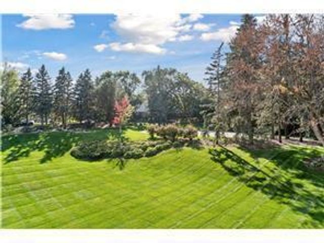 14501 Atrium Way 225, Minnetonka, MN 55345