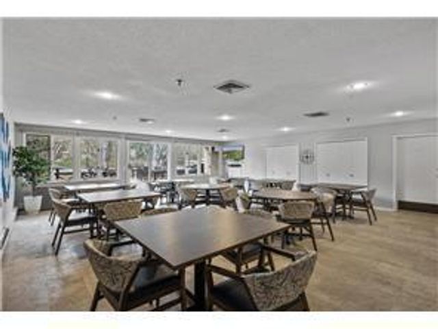 14501 Atrium Way 225, Minnetonka, MN 55345