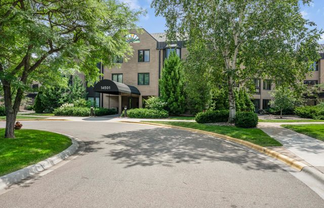 14501 Atrium Way 225, Minnetonka, MN 55345