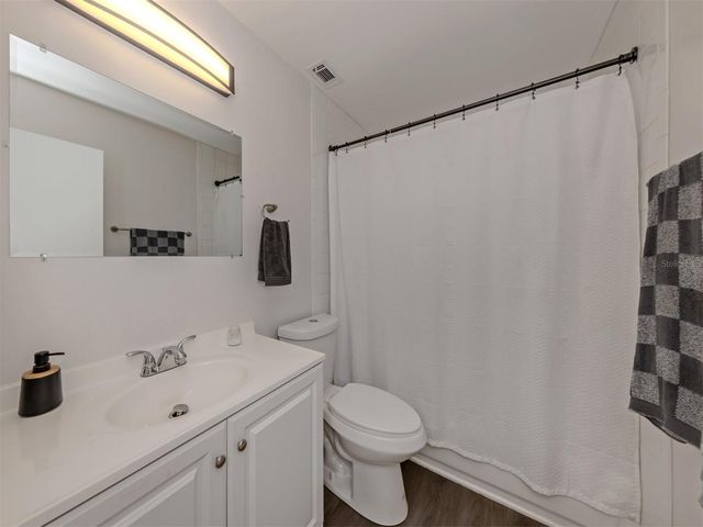 5568 KENWOOD DRIVE, North Port, FL 34287