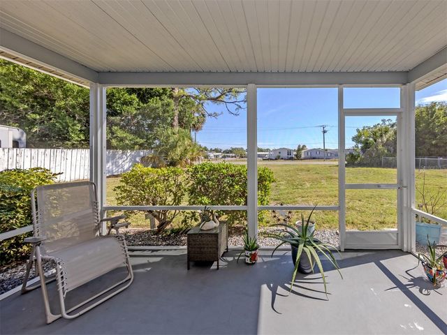 5568 KENWOOD DRIVE, North Port, FL 34287