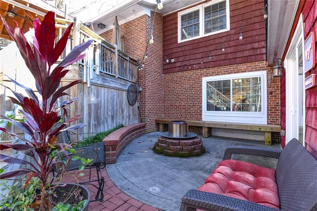 2705 Tillbrook Place, Greensboro, NC 27408