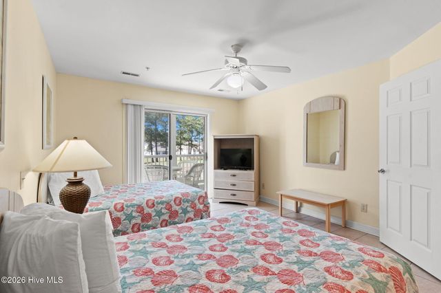 1215 N Middleton Drive NW Apt 3005, Calabash, NC 28467