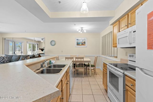 1215 N Middleton Drive NW Apt 3005, Calabash, NC 28467