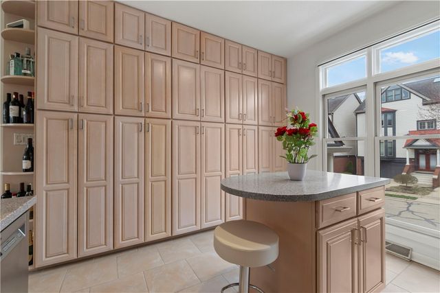 59 Waterfront Drive, Washington's Landing, PA 15222