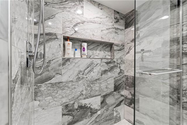 59 Waterfront Drive, Washington's Landing, PA 15222