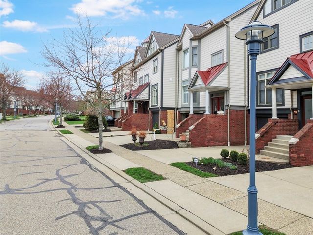 59 Waterfront Drive, Washington's Landing, PA 15222