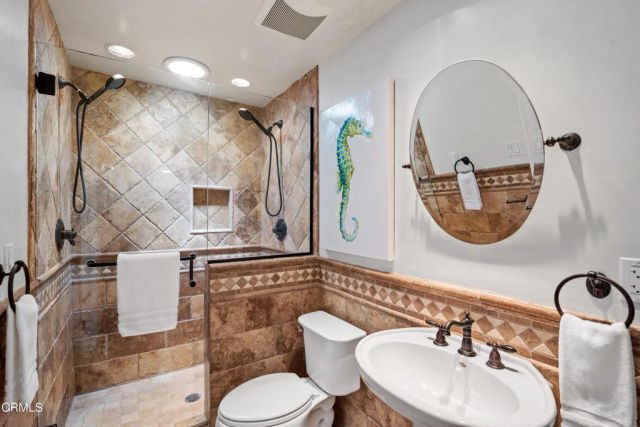 3715 Sunset Lane, Oxnard, CA 93035