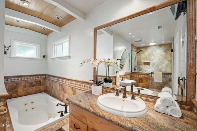 3715 Sunset Lane, Oxnard, CA 93035