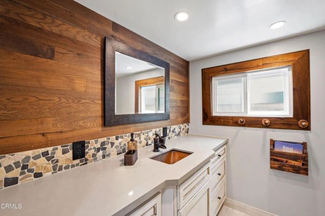 3715 Sunset Lane, Oxnard, CA 93035