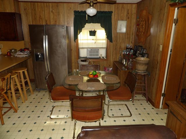 524 E Calhoun Street, Monticello, AR 71655