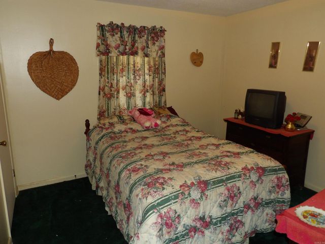 524 E Calhoun Street, Monticello, AR 71655