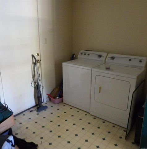 524 E Calhoun Street, Monticello, AR 71655