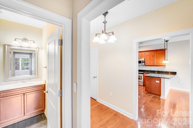 1903 Kenilworth Avenue 109, Charlotte, NC 28203