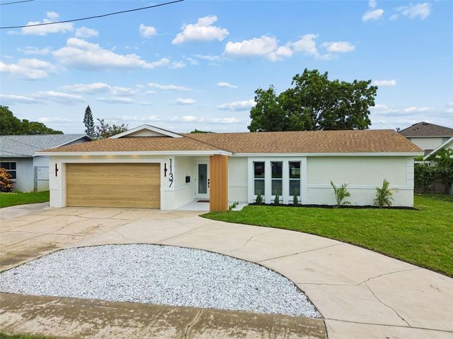 1137 54TH AVENUE S, St Petersburg, FL 33705