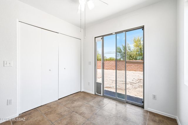 5242 W Canyon Towhee Street, Tucson, AZ 85742