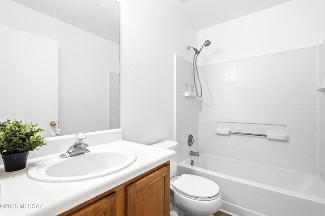 5242 W Canyon Towhee Street, Tucson, AZ 85742