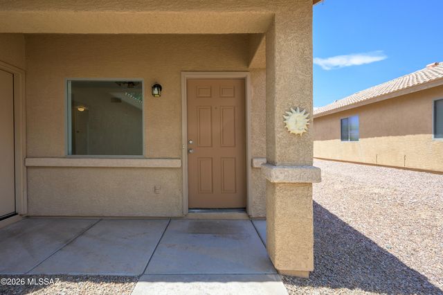 5242 W Canyon Towhee Street, Tucson, AZ 85742