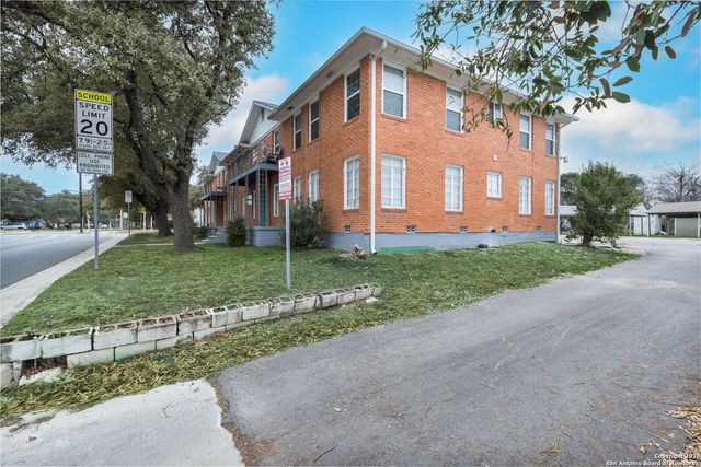 553 CLUB DR, San Antonio, TX 78201