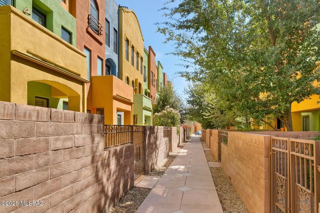 2446 E Blue Diamond Drive, Tucson, AZ 85718