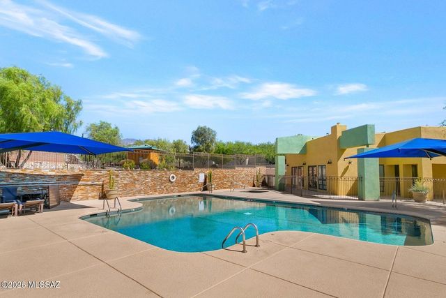 2446 E Blue Diamond Drive, Tucson, AZ 85718