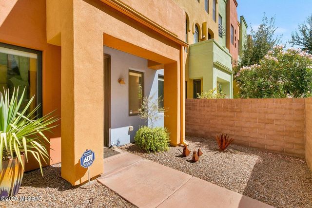 2446 E Blue Diamond Drive, Tucson, AZ 85718