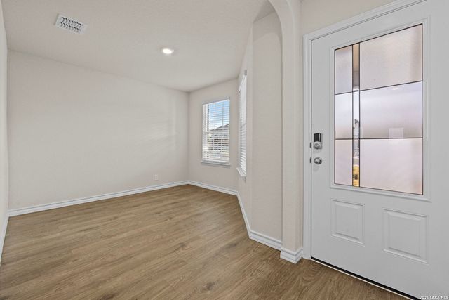 5625 Hartley Home, San Antonio, TX 78245