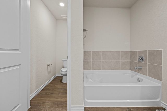 5625 Hartley Home, San Antonio, TX 78245