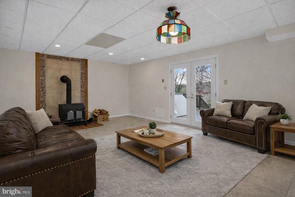 Image 22 of property listing at 779 SPRUCE DR, Lusby, MD 20657