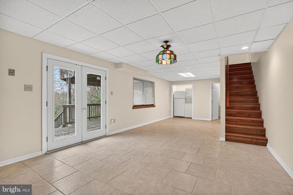 Image 23 of property listing at 779 SPRUCE DR, Lusby, MD 20657