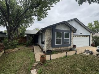 5814 Shreveport DR, Austin, TX 78727