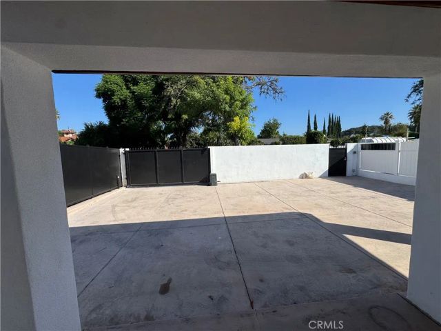 7761 Aura, Reseda, CA 91335