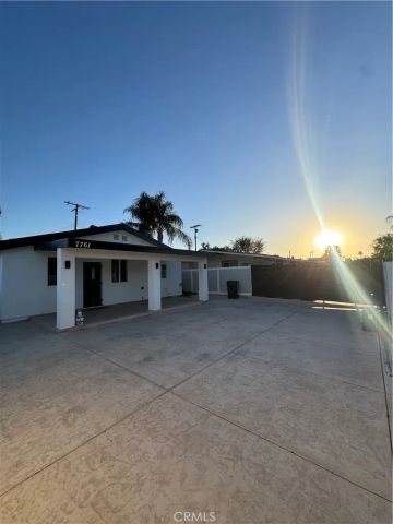 7761 Aura, Reseda, CA 91335
