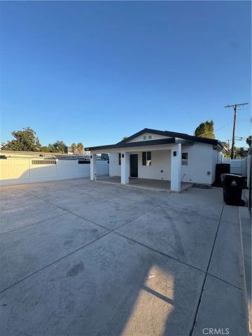 7761 Aura, Reseda, CA 91335