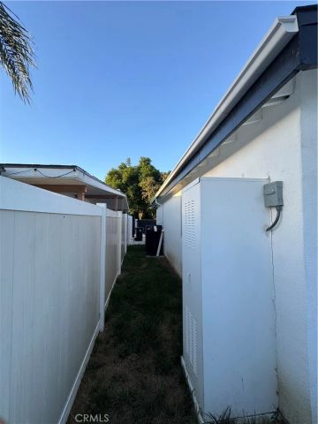 7761 Aura, Reseda, CA 91335