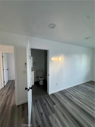 7761 Aura, Reseda, CA 91335