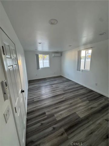 7761 Aura, Reseda, CA 91335