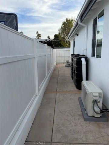 7761 Aura, Reseda, CA 91335
