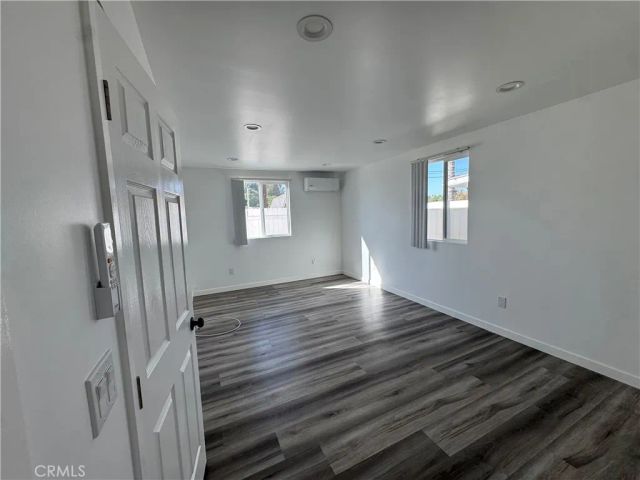 7761 Aura, Reseda, CA 91335