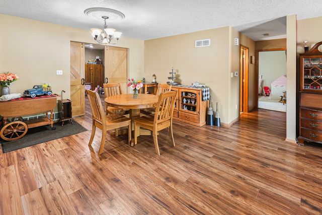 505 W Meadow Drive, Prairie City, IA 50228