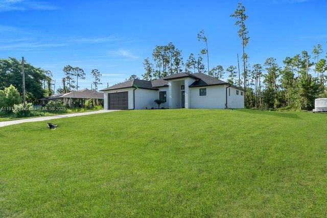 4002 E 9th ST, Lehigh Acres, FL 33972