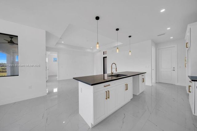 4002 E 9th ST, Lehigh Acres, FL 33972