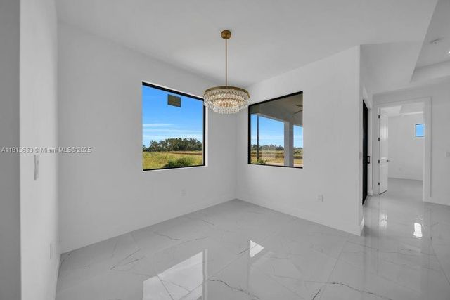 4002 E 9th ST, Lehigh Acres, FL 33972