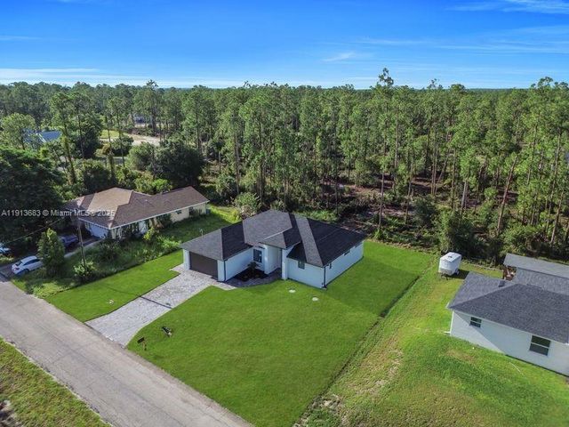 4002 E 9th ST, Lehigh Acres, FL 33972