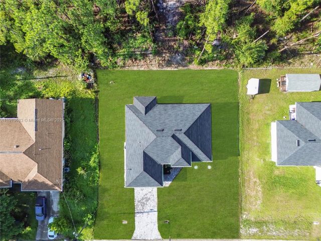 4002 E 9th ST, Lehigh Acres, FL 33972