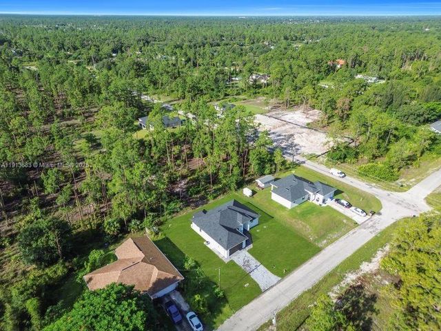 4002 E 9th ST, Lehigh Acres, FL 33972