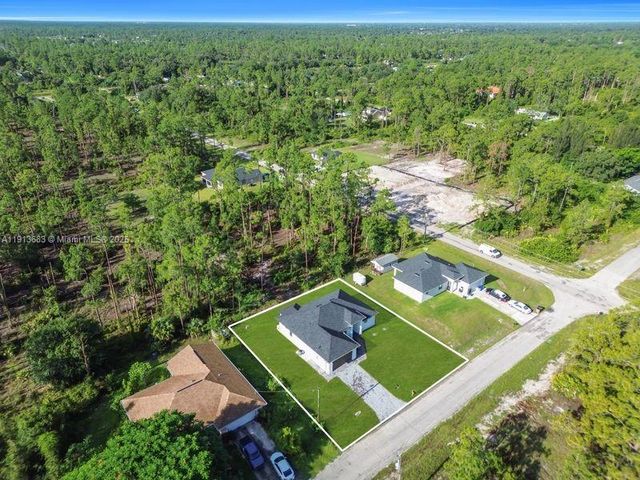 4002 E 9th ST, Lehigh Acres, FL 33972